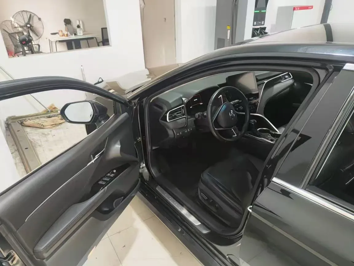 2021 Toyota Camry 2.5L 209HP L4 8AT,autocango,china used car exporter,china ev exporter,chinese used car exporter,chinese used ev exporter