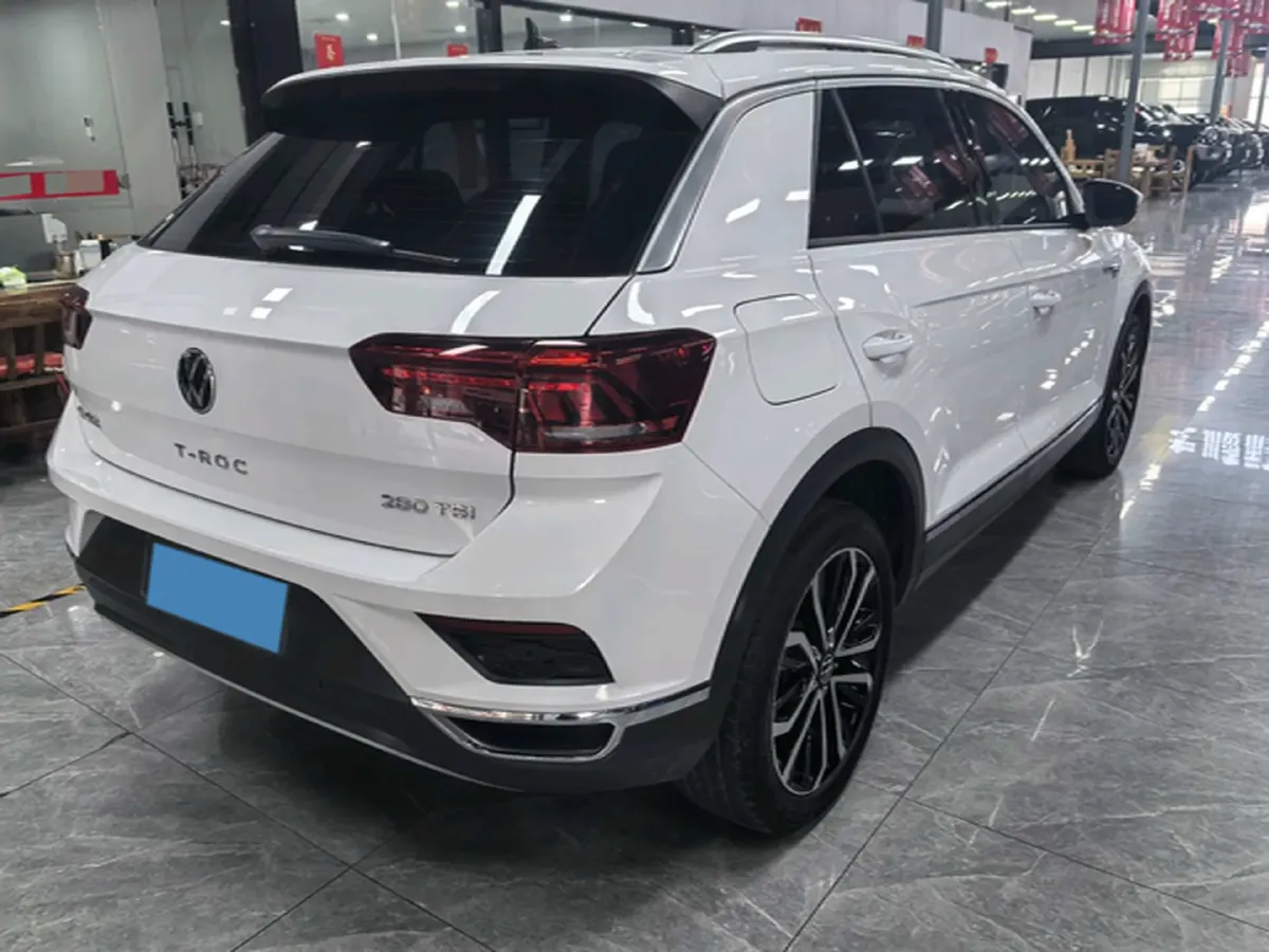 2022 Volkswagen T-Roc 1.4T 150HP L4 7DCT,autocango,china used car exporter,china ev exporter,chinese used car exporter,chinese used ev exporter