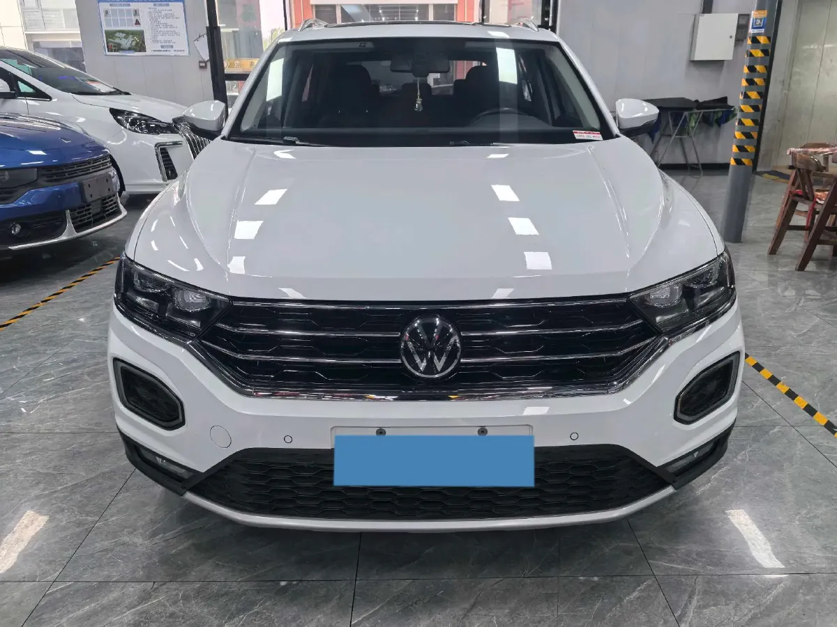 2022 Volkswagen T-Roc 1.4T 150HP L4 7DCT,autocango,china used car exporter,china ev exporter,chinese used car exporter,chinese used ev exporter