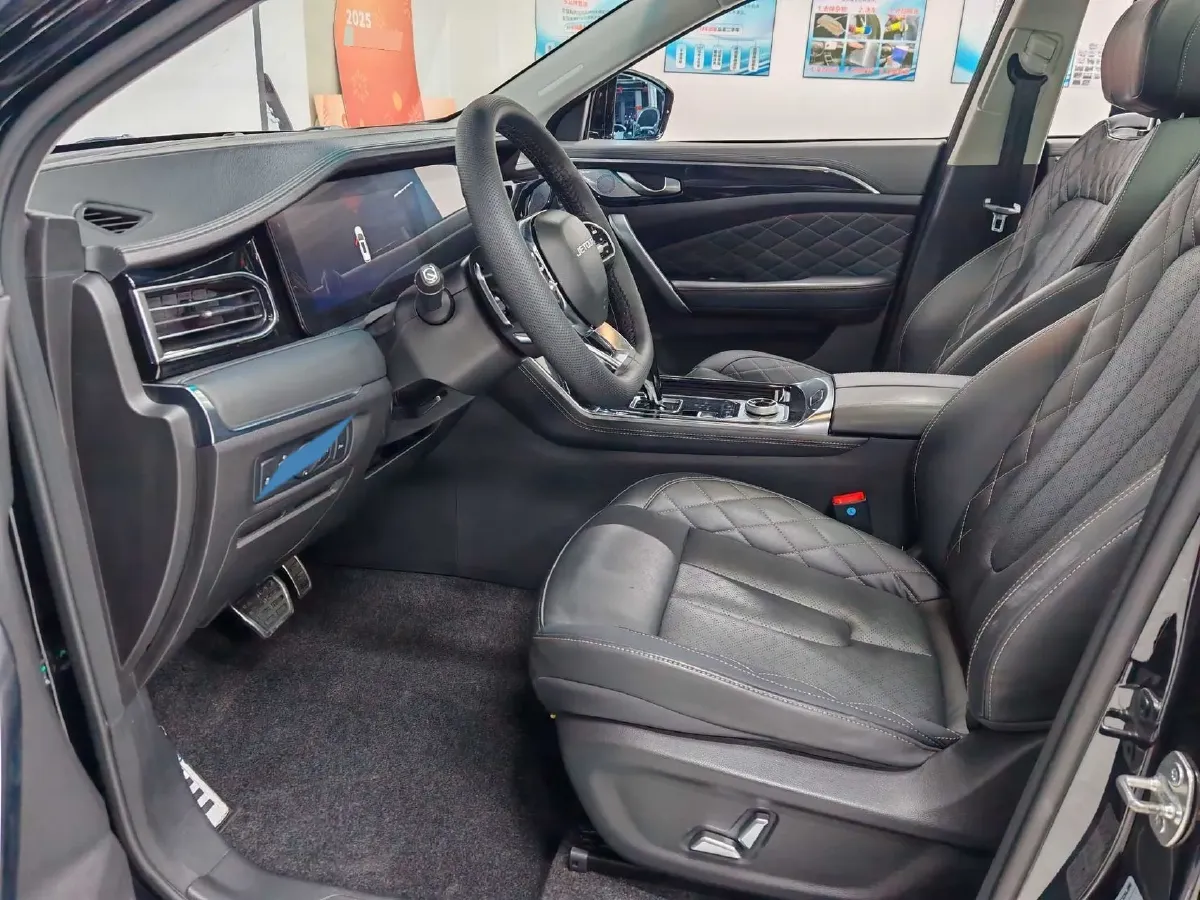 2020 Chery Tiggo 8 1.6T 197HP L4 7DCT,autocango,china used car exporter,china ev exporter,chinese used car exporter,chinese used ev exporter