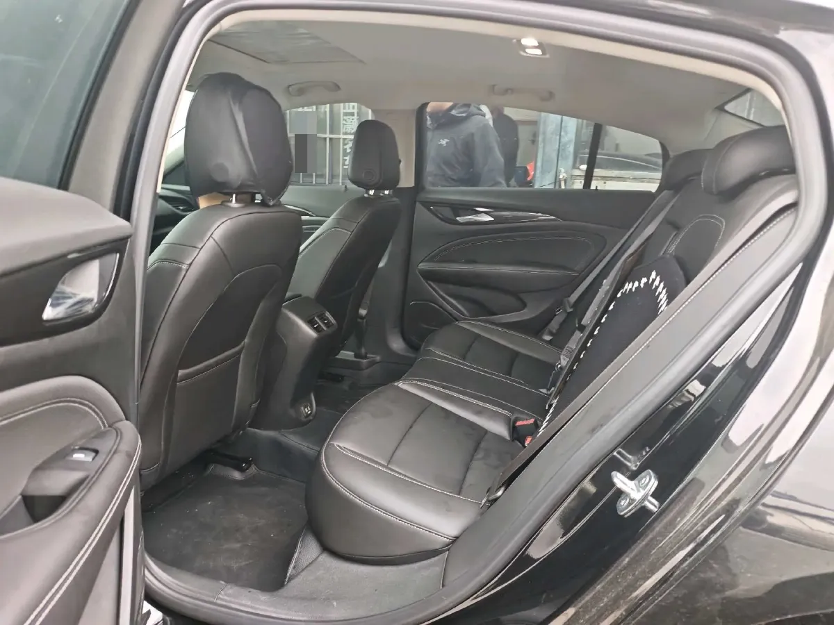 2024 Buick Regal 1.5T 169HP L4 9AT,autocango,china used car exporter,china ev exporter,chinese used car exporter,chinese used ev exporter