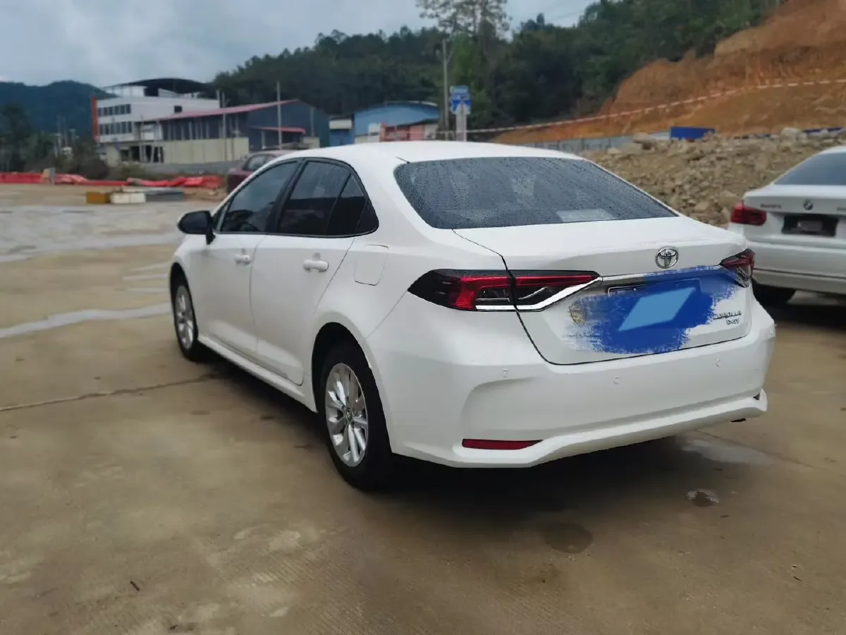2021 Toyota Corolla 1.5L 121HP L3 CVT,autocango,china used car exporter,china ev exporter,chinese used car exporter,chinese used ev exporter