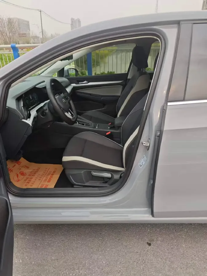 2021 Volkswagen Golf 1.4T 150HP L4 7DCT,autocango,china used car exporter,china ev exporter,chinese used car exporter,chinese used ev exporter