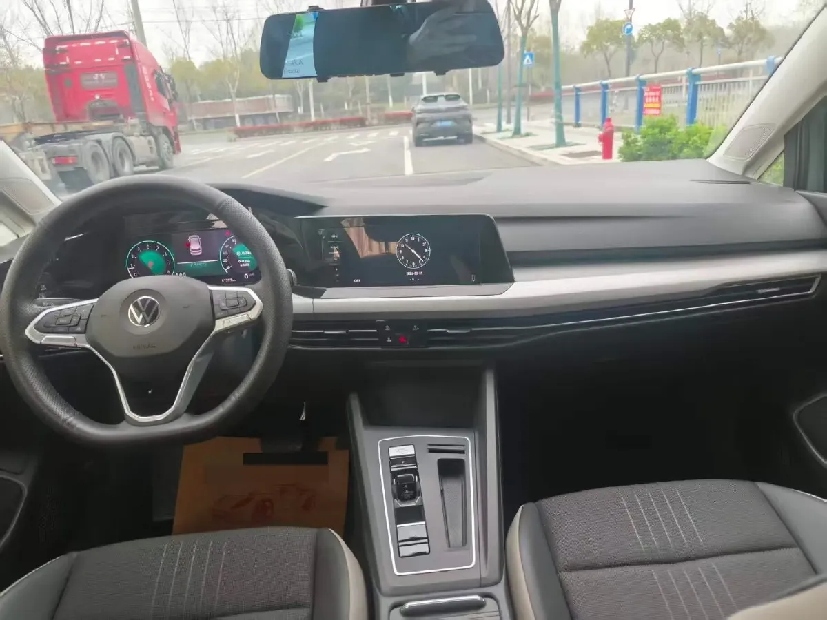 2021 Volkswagen Golf 1.4T 150HP L4 7DCT,autocango,china used car exporter,china ev exporter,chinese used car exporter,chinese used ev exporter