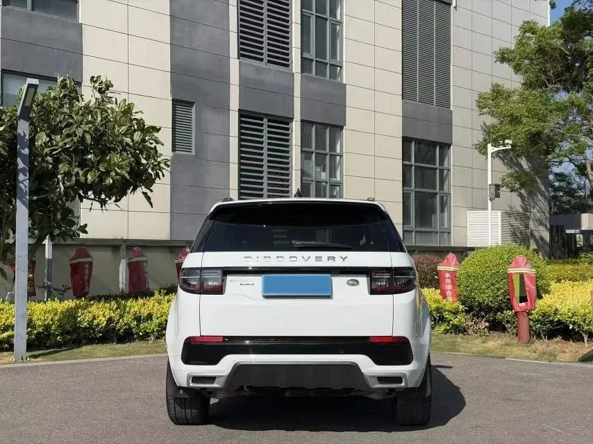 2020 Land Rover Discovery Sport 2.0T 249HP L4 9AT,autocango,china used car exporter,china ev exporter,chinese used car exporter,chinese used ev exporter