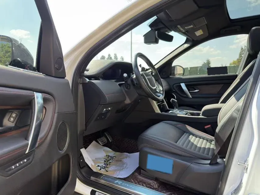 2020 Land Rover Discovery Sport 2.0T 249HP L4 9AT,autocango,china used car exporter,china ev exporter,chinese used car exporter,chinese used ev exporter