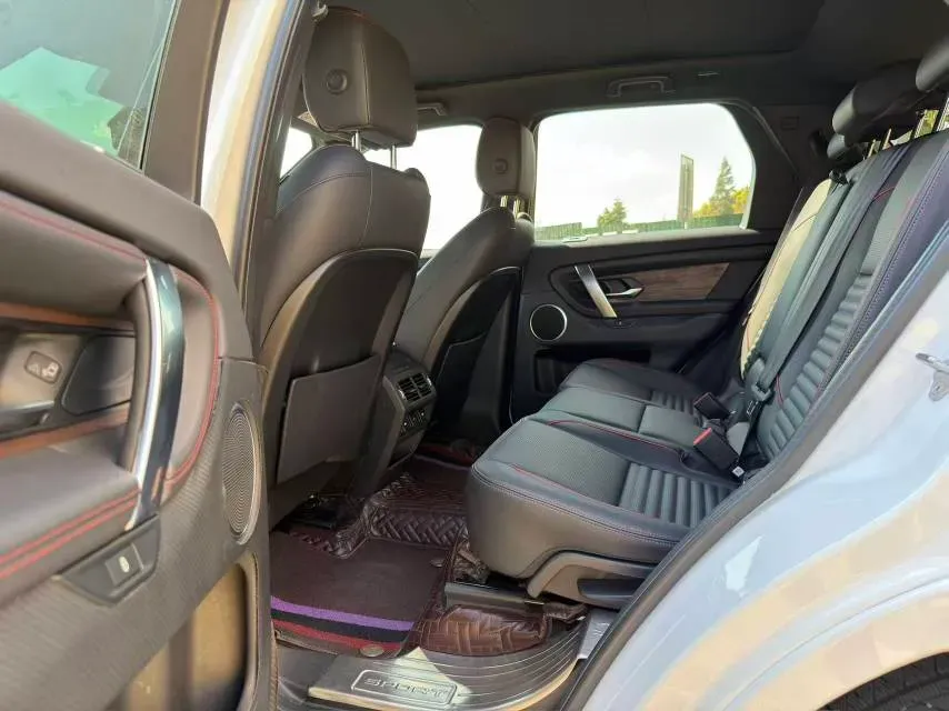 2020 Land Rover Discovery Sport 2.0T 249HP L4 9AT,autocango,china used car exporter,china ev exporter,chinese used car exporter,chinese used ev exporter