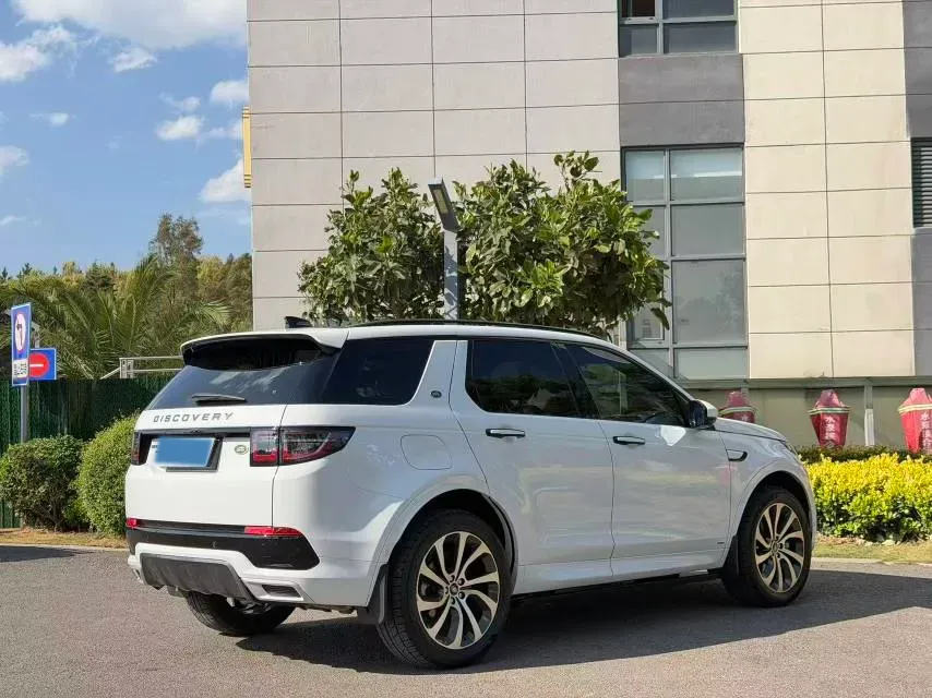 2020 Land Rover Discovery Sport 2.0T 249HP L4 9AT,autocango,china used car exporter,china ev exporter,chinese used car exporter,chinese used ev exporter