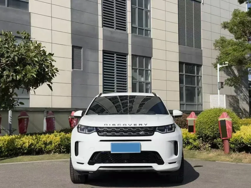 2020 Land Rover Discovery Sport 2.0T 249HP L4 9AT,autocango,china used car exporter,china ev exporter,chinese used car exporter,chinese used ev exporter