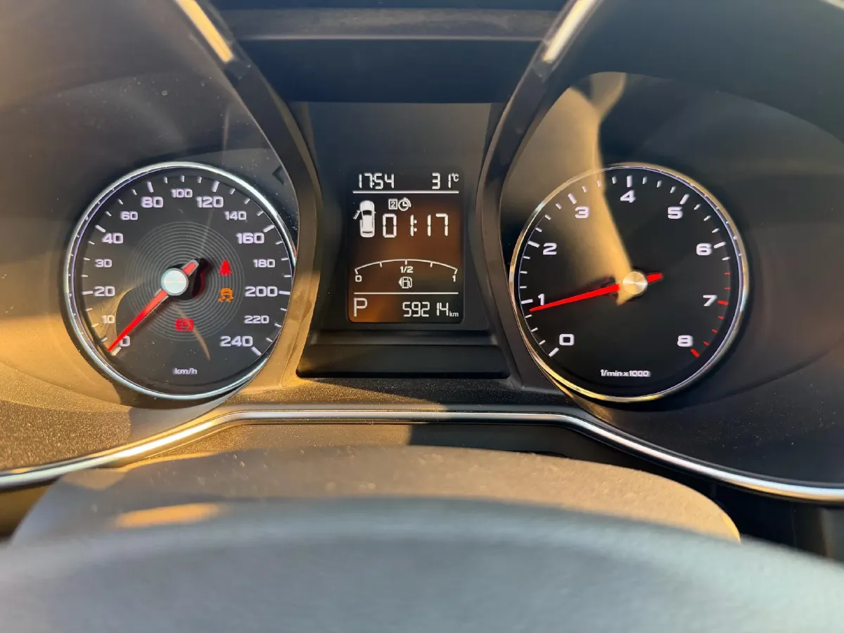 2017 MG MG6 1.5T 169HP L4 7DCT,autocango,china used car exporter,china ev exporter,chinese used car exporter,chinese used ev exporter