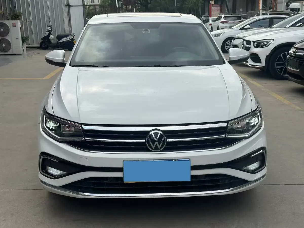 2023 Volkswagen Bora 1.2T 116HP L4 7DCT,autocango,china used car exporter,china ev exporter,chinese used car exporter,chinese used ev exporter