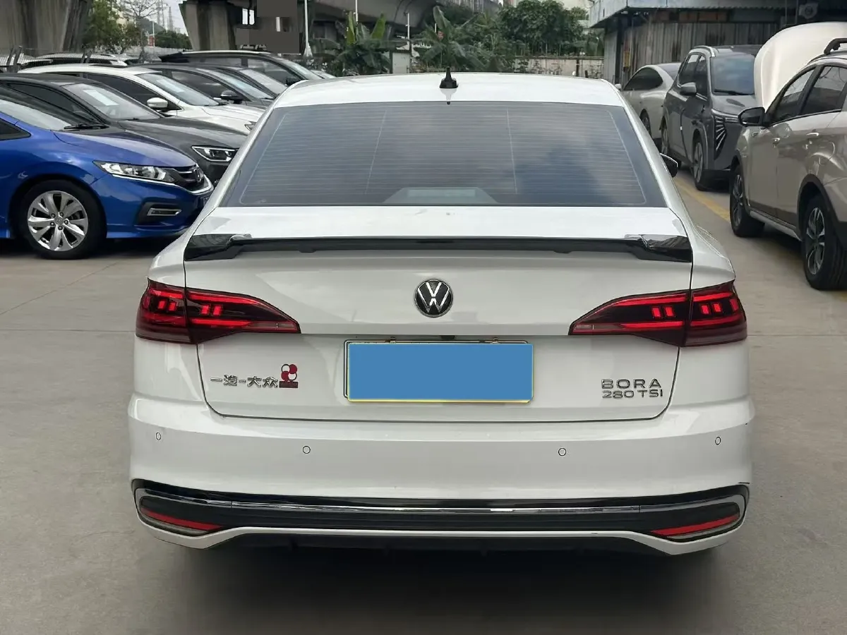 2023 Volkswagen Bora 1.2T 116HP L4 7DCT,autocango,china used car exporter,china ev exporter,chinese used car exporter,chinese used ev exporter