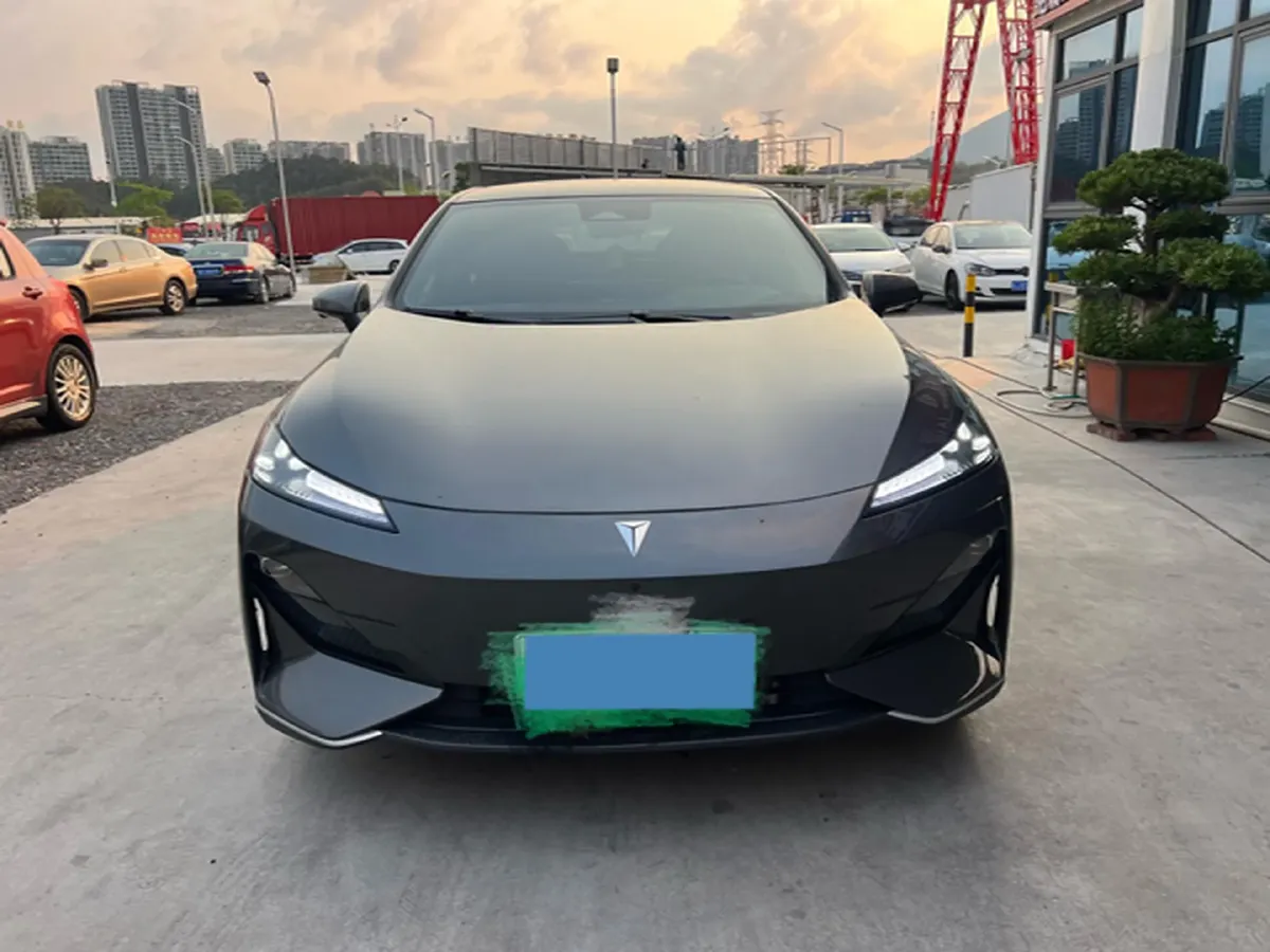 2025 Deepal SL03 1.5L 95HP L4 REEV 18.99KWH,autocango,china used car exporter,china ev exporter,chinese used car exporter,chinese used ev exporter