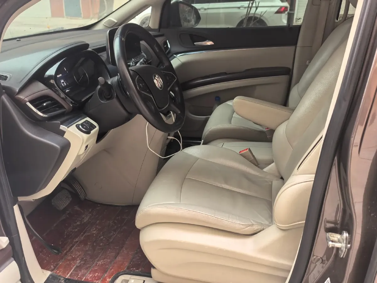 2021 Buick GL8 2.0T 237HP L4 9AT,autocango,china used car exporter,china ev exporter,chinese used car exporter,chinese used ev exporter