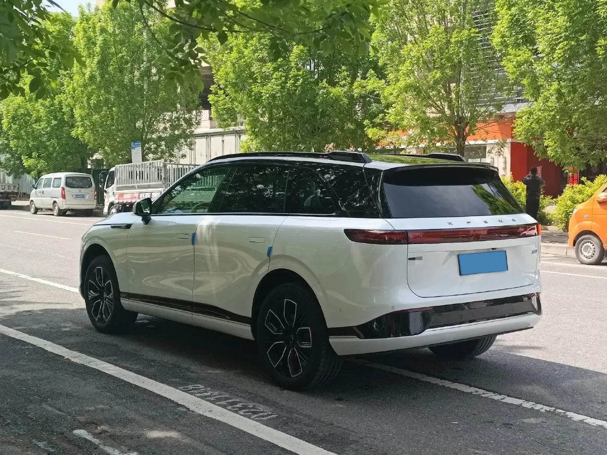 2025 Xpeng G9 BEV 79KWH,autocango,china used car exporter,china ev exporter,chinese used car exporter,chinese used ev exporter