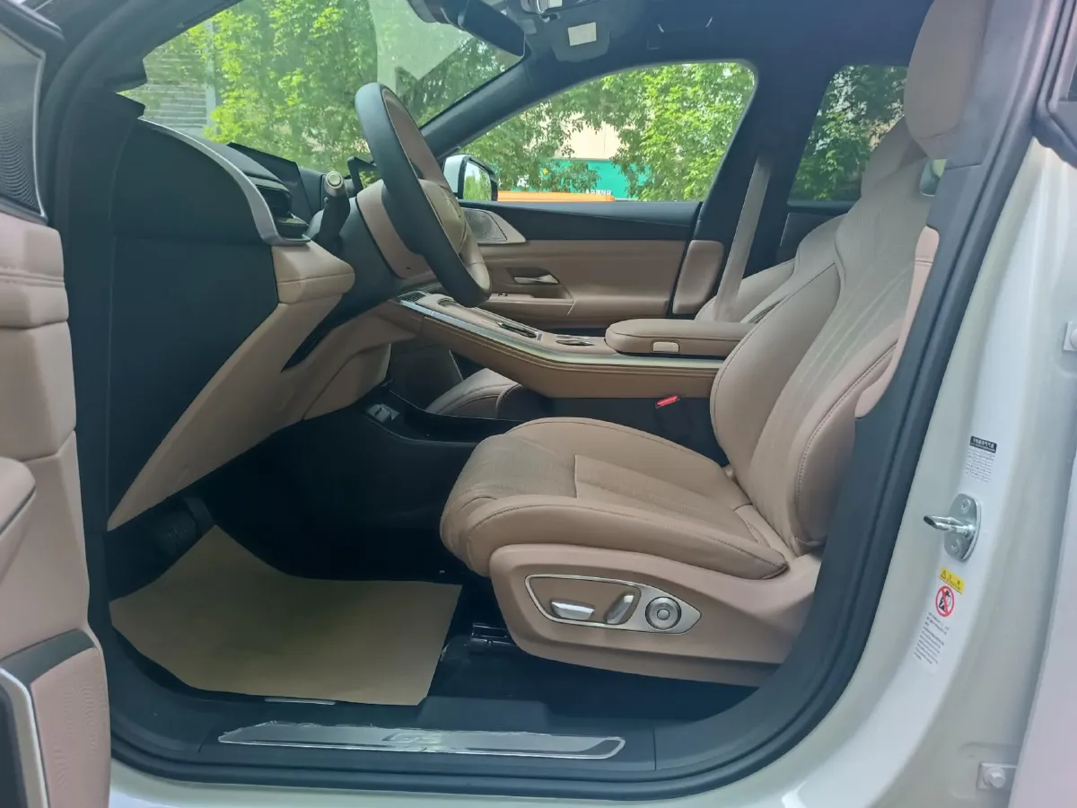 2025 Xpeng G9 BEV 79KWH,autocango,china used car exporter,china ev exporter,chinese used car exporter,chinese used ev exporter