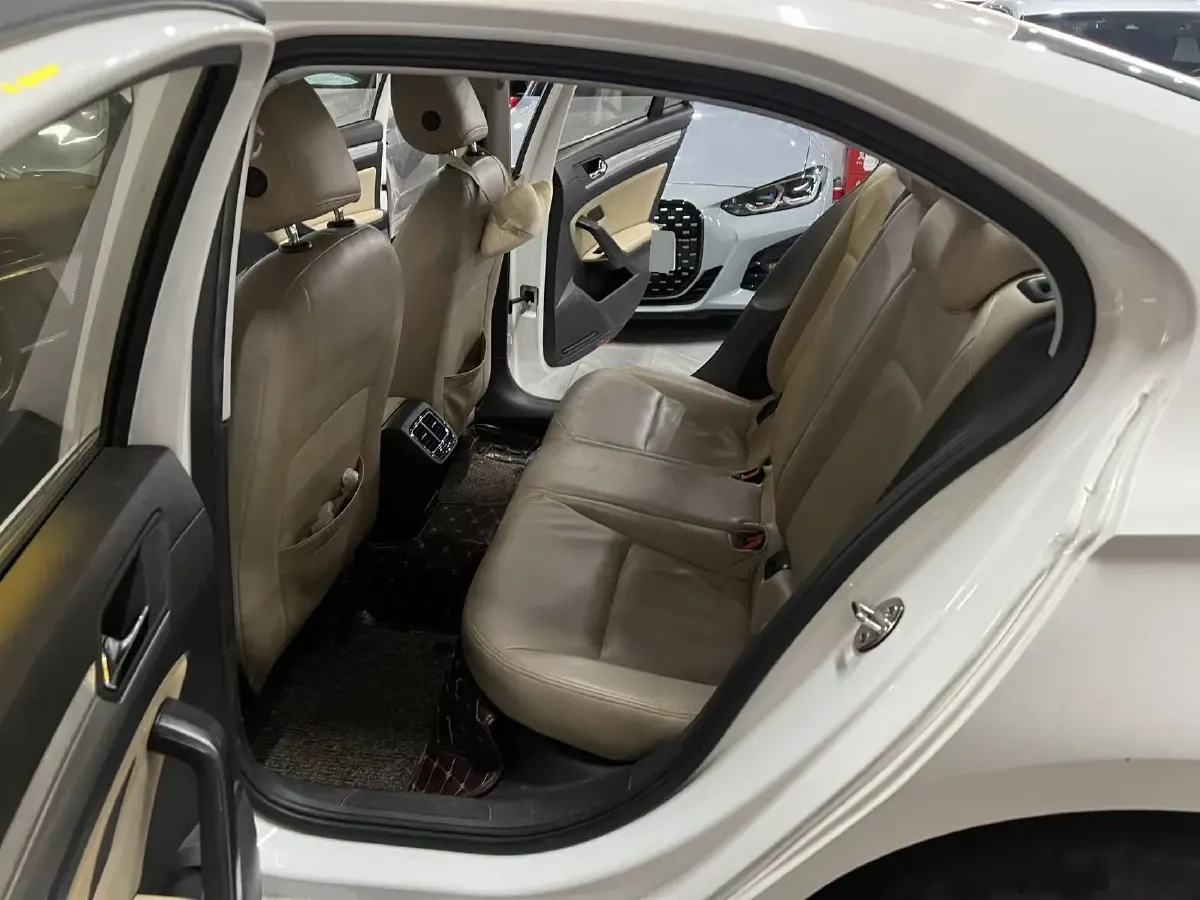 2018 Volkswagen Lamando 1.4T 131HP L4 7DCT,autocango,china used car exporter,china ev exporter,chinese used car exporter,chinese used ev exporter