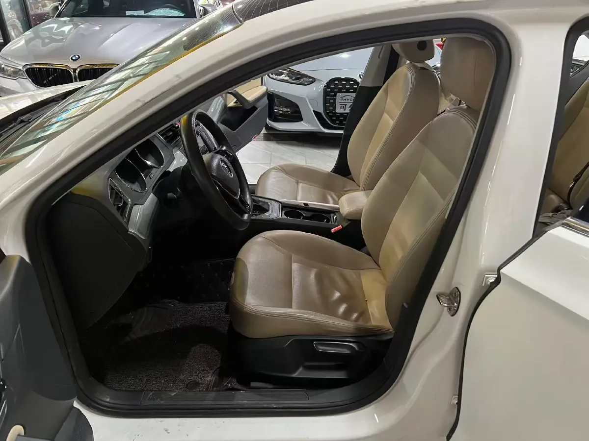 2018 Volkswagen Lamando 1.4T 131HP L4 7DCT,autocango,china used car exporter,china ev exporter,chinese used car exporter,chinese used ev exporter