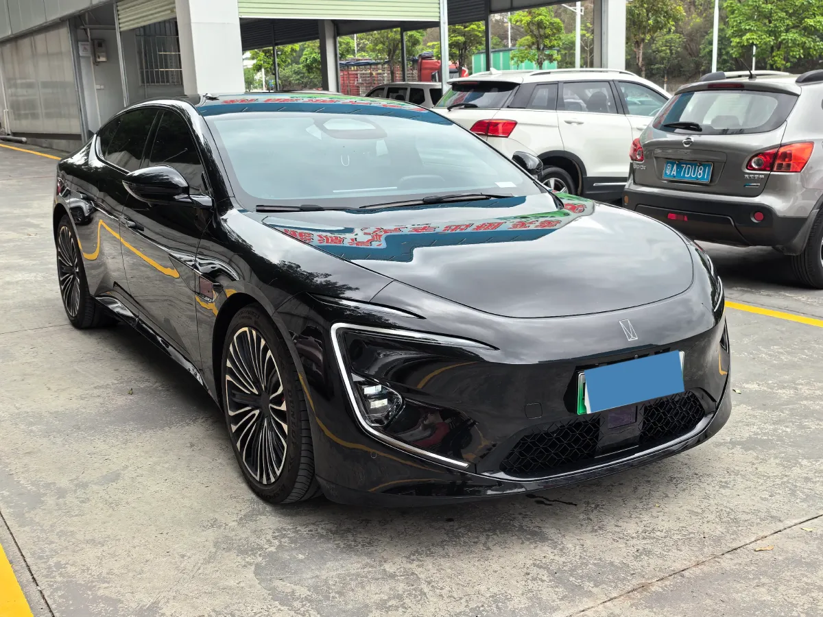 2025 Avatr 12 1.5T 156HP L4 REEV 39.05KWH,autocango,china used car exporter,china ev exporter,chinese used car exporter,chinese used ev exporter