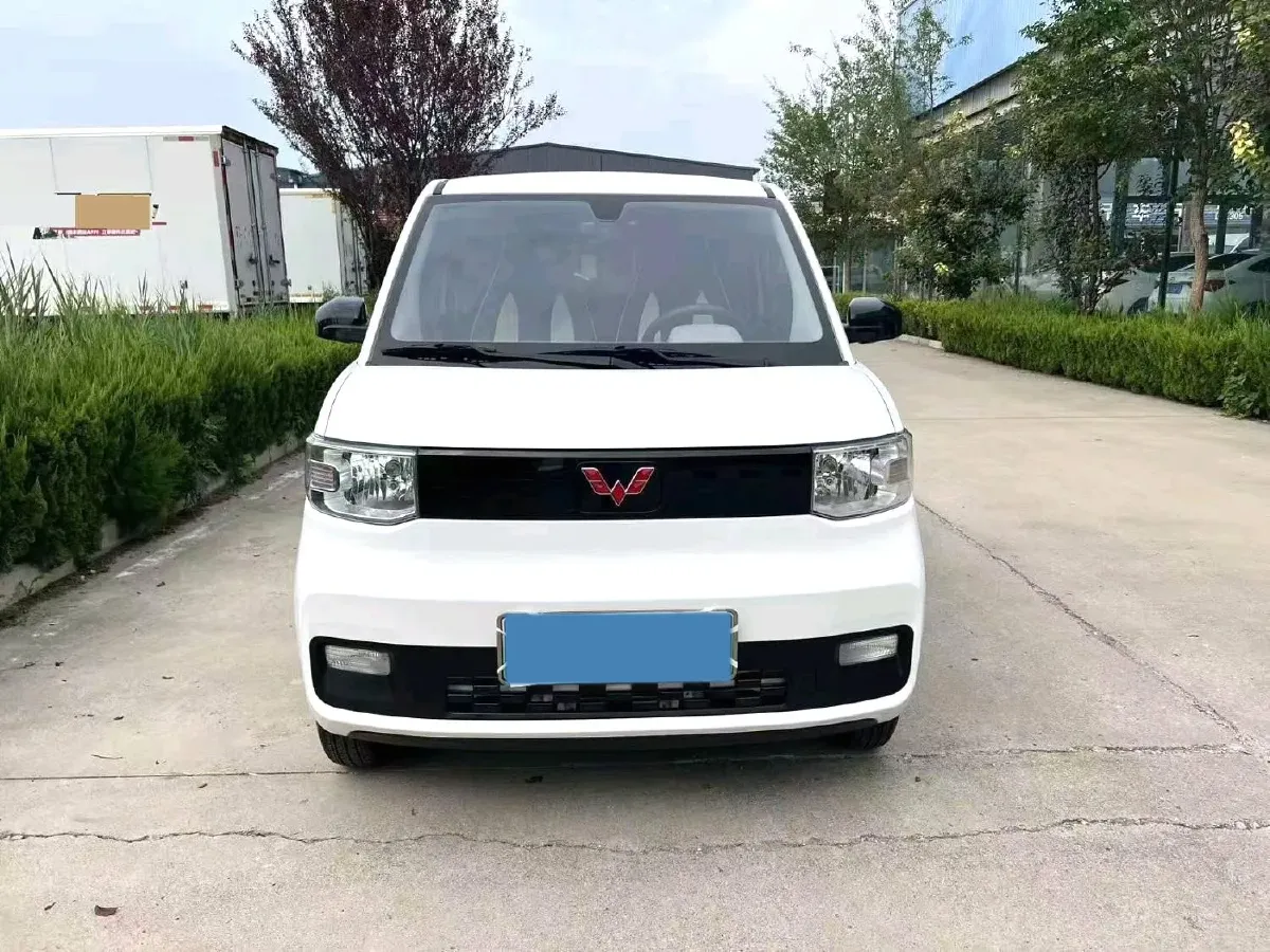 2022 WuLing HongGuang MINI EV BEV 13.8KWH,autocango,china used car exporter,china ev exporter,chinese used car exporter,chinese used ev exporter