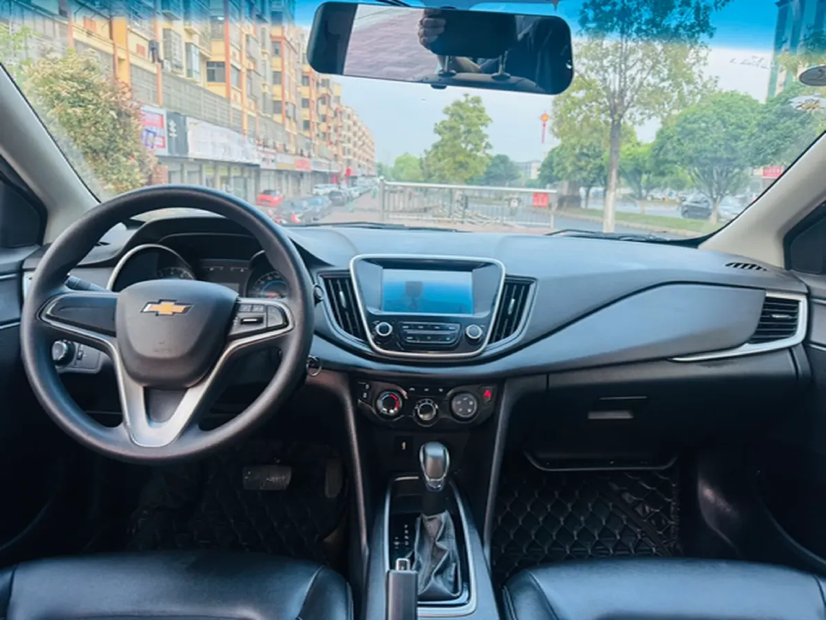 2019 Chevrolet Cavalier 1.5L 113HP L4 6AT,autocango,china used car exporter,china ev exporter,chinese used car exporter,chinese used ev exporter