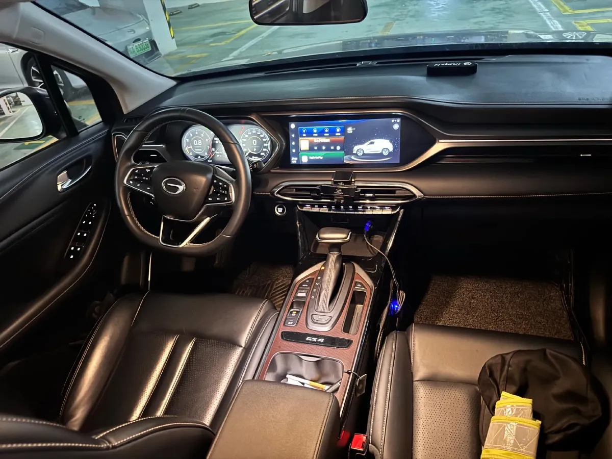 2022 GAC Trumpchi GS4 1.5T 169HP L4 6AT,autocango,china used car exporter,china ev exporter,chinese used car exporter,chinese used ev exporter