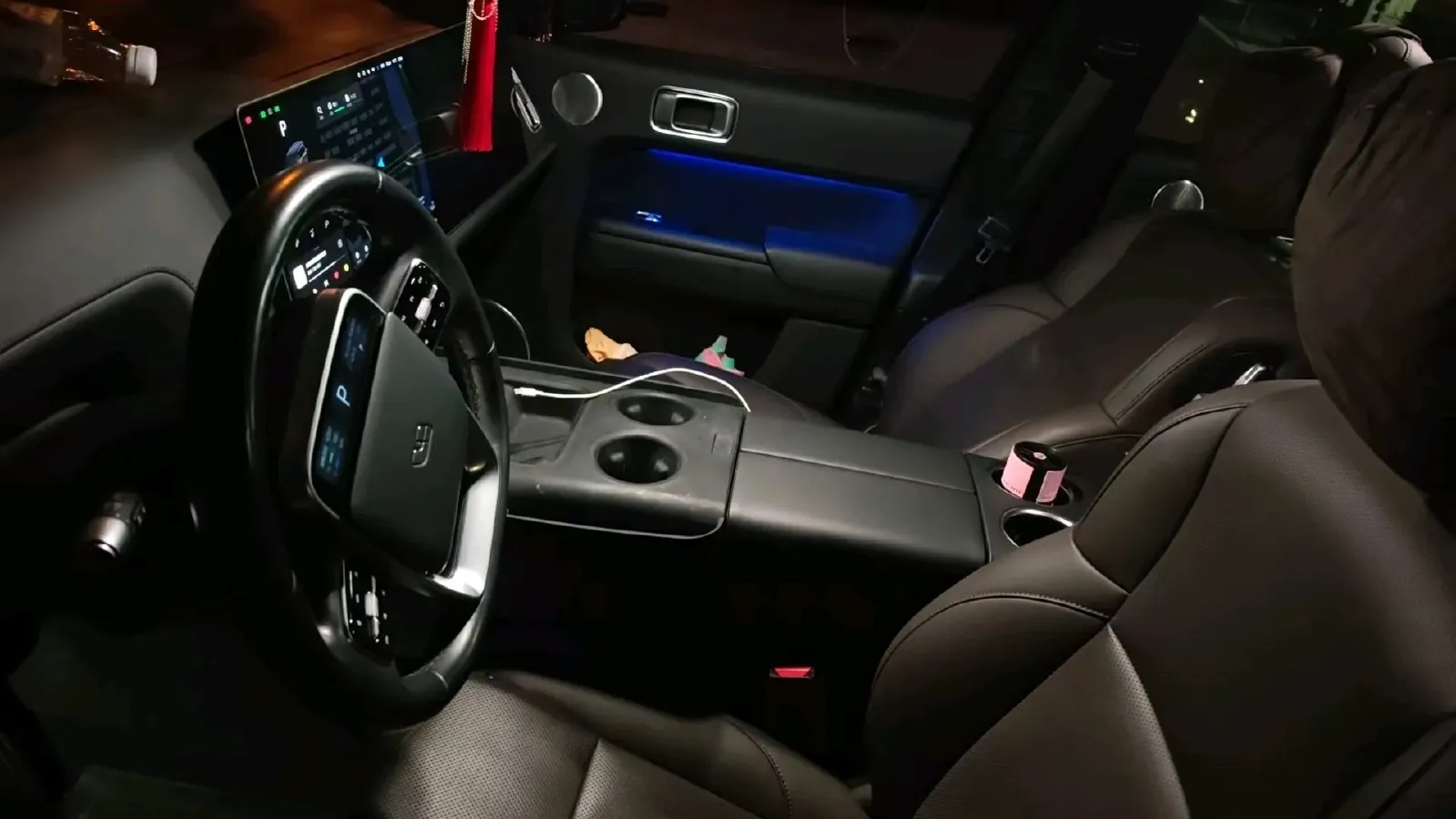 2023 Li L9 Range Extended 154HP REEV 42.6KWH,autocango,china used car exporter,china ev exporter,chinese used car exporter,chinese used ev exporter