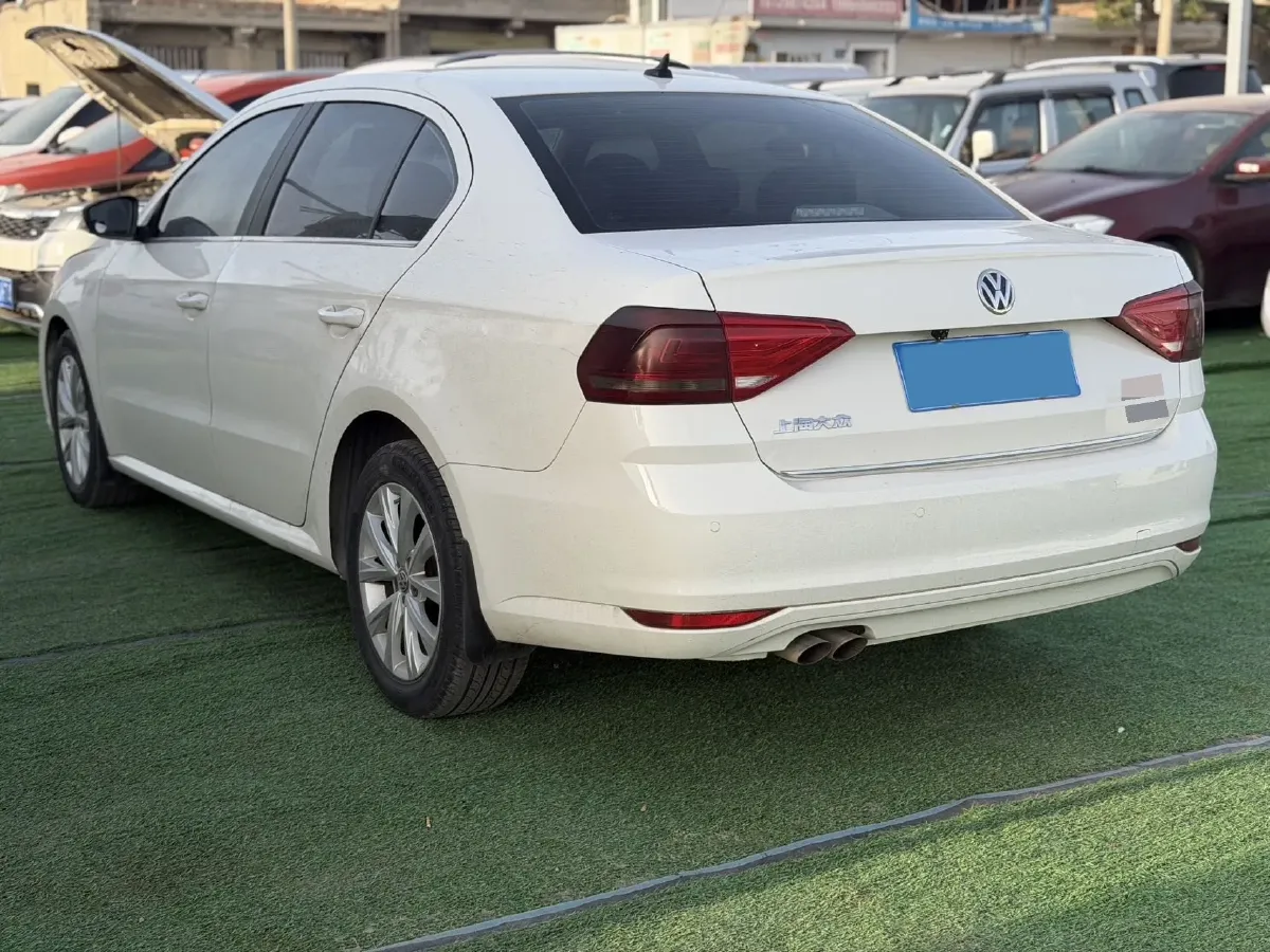 2017 Volkswagen Lavida 1.4T 131HP L4 7DCT,autocango,china used car exporter,china ev exporter,chinese used car exporter,chinese used ev exporter