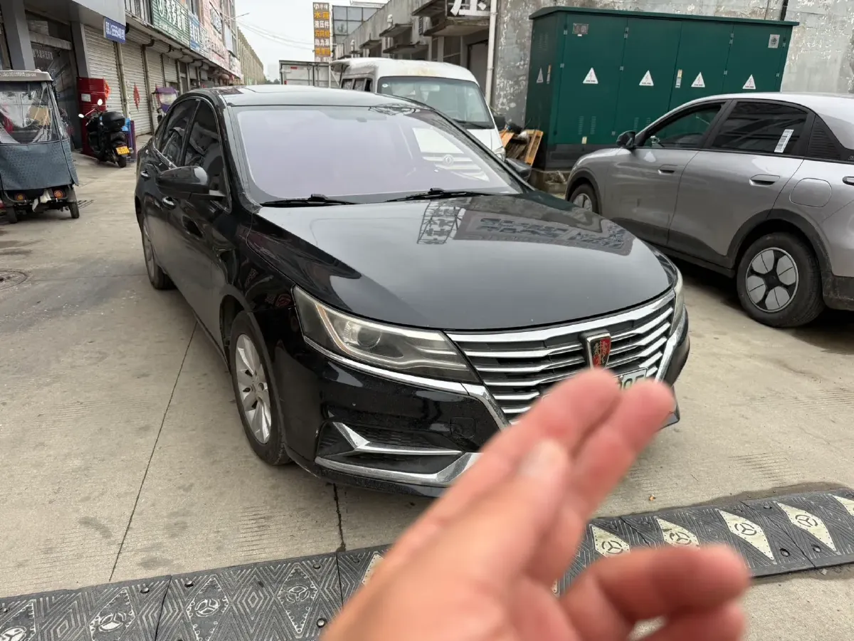 2017 Roewe i6 1.0T 125HP L3 2AT PHEV,autocango,china used car exporter,china ev exporter,chinese used car exporter,chinese used ev exporter