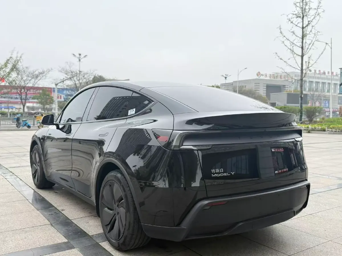 2024 Iveco OuSheng BEV 77.28KWH,autocango,china used car exporter,china ev exporter,chinese used car exporter,chinese used ev exporter