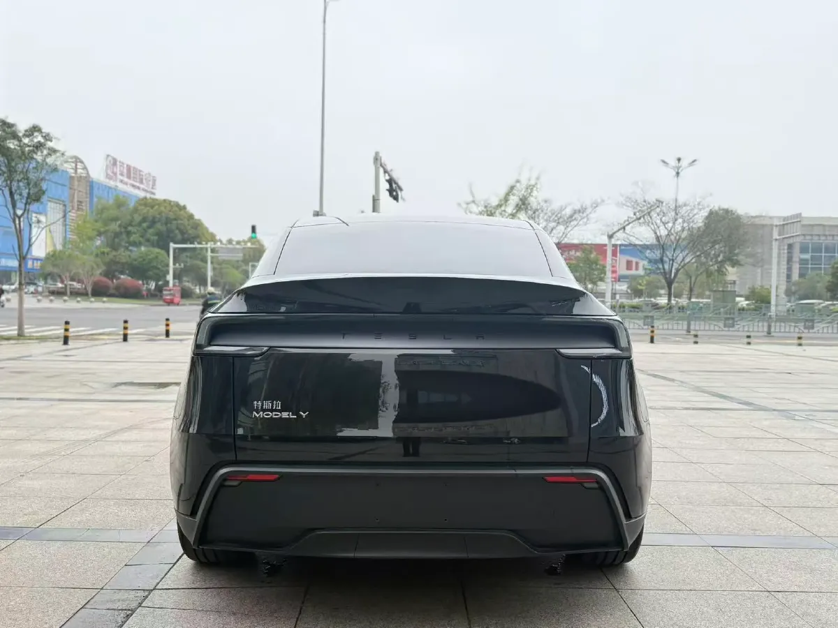 2024 Iveco OuSheng BEV 77.28KWH,autocango,china used car exporter,china ev exporter,chinese used car exporter,chinese used ev exporter