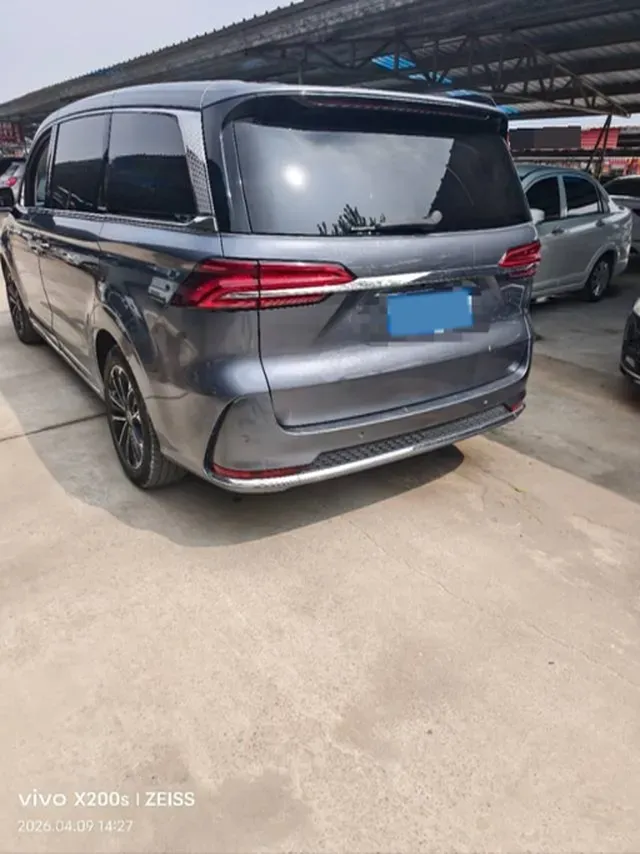 2022 Roewe iMAX8 2.0T 234HP L4 8AT,autocango,china used car exporter,china ev exporter,chinese used car exporter,chinese used ev exporter