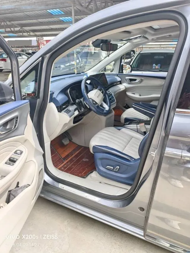 2022 Roewe iMAX8 2.0T 234HP L4 8AT,autocango,china used car exporter,china ev exporter,chinese used car exporter,chinese used ev exporter