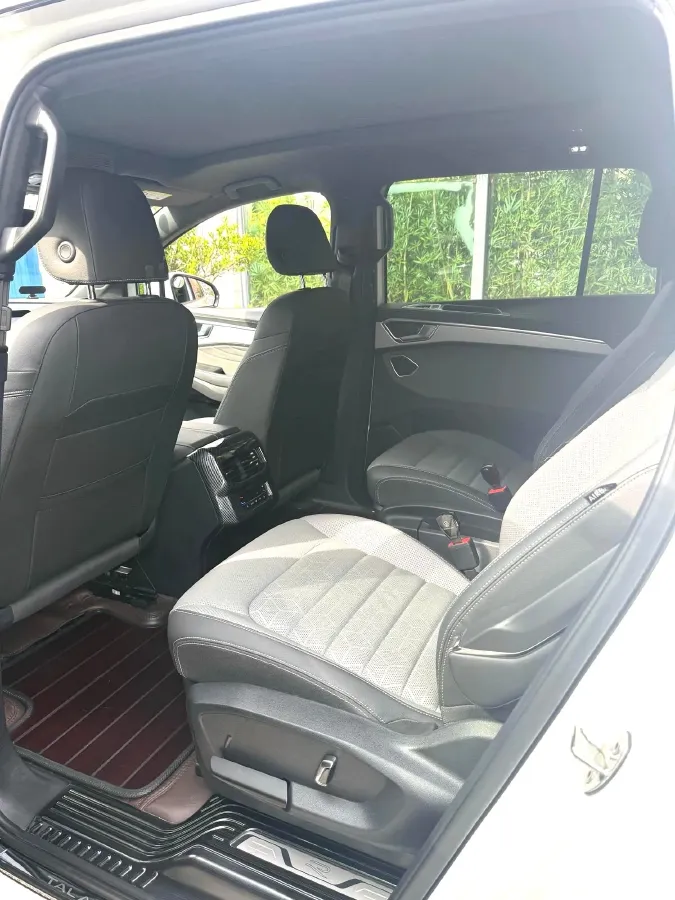 2023 Volkswagen Talagon 2.0T 220HP L4 7DCT,autocango,china used car exporter,china ev exporter,chinese used car exporter,chinese used ev exporter