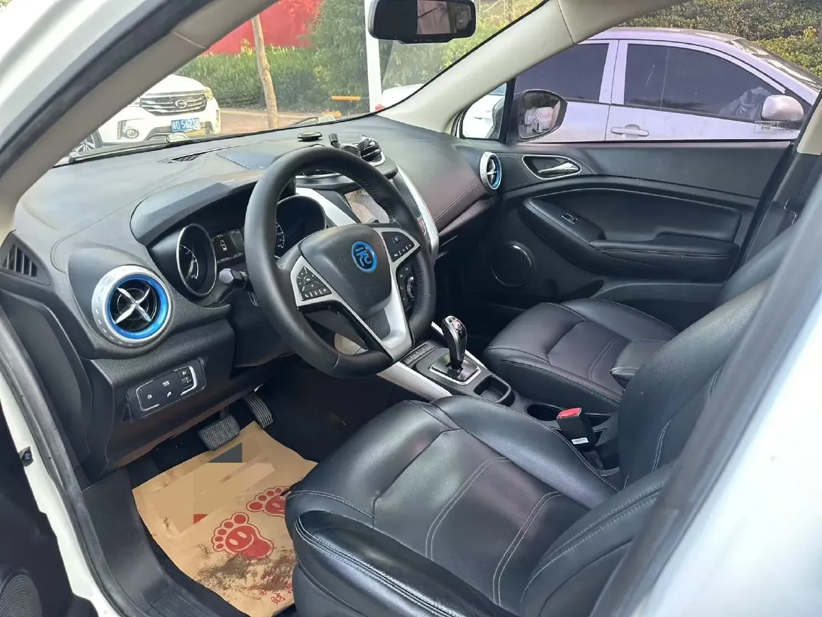 2018 BYD Yuan BEV 42KWH,autocango,china used car exporter,china ev exporter,chinese used car exporter,chinese used ev exporter