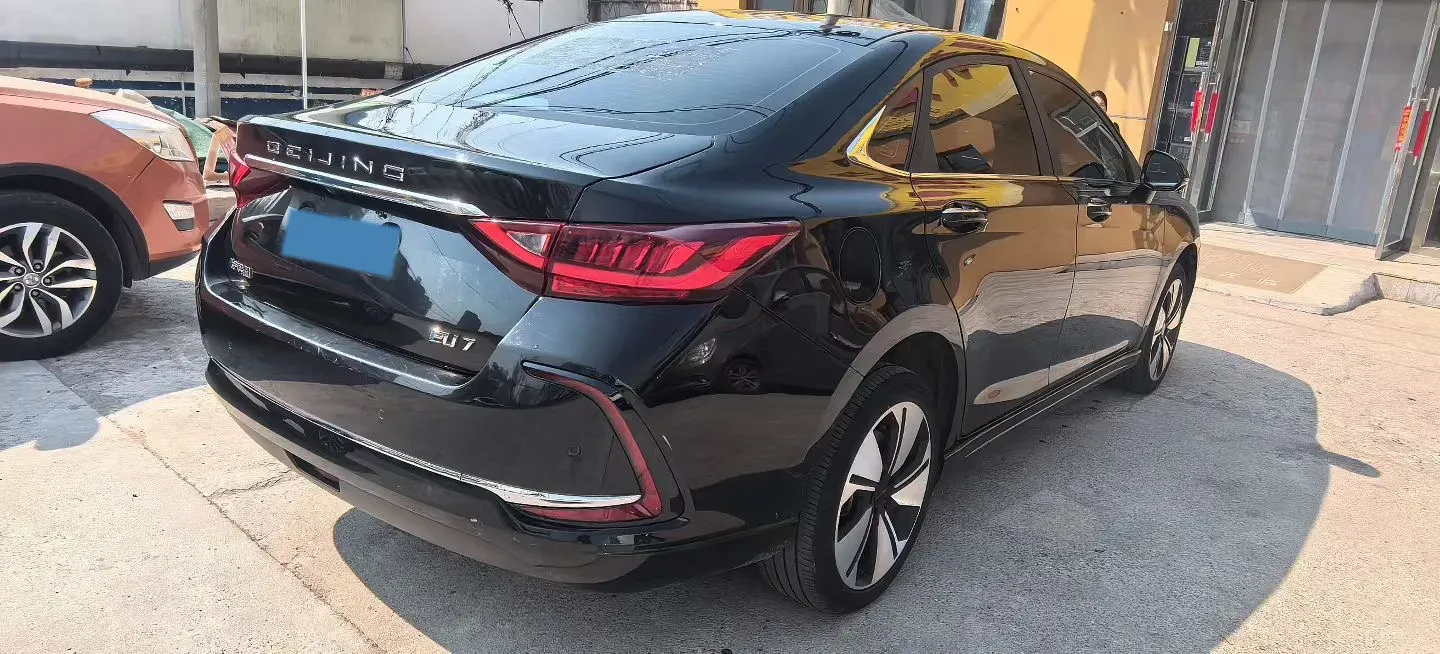 2022 BeiJing Auto EU7 BEV 60.7KWH,autocango,china used car exporter,china ev exporter,chinese used car exporter,chinese used ev exporter