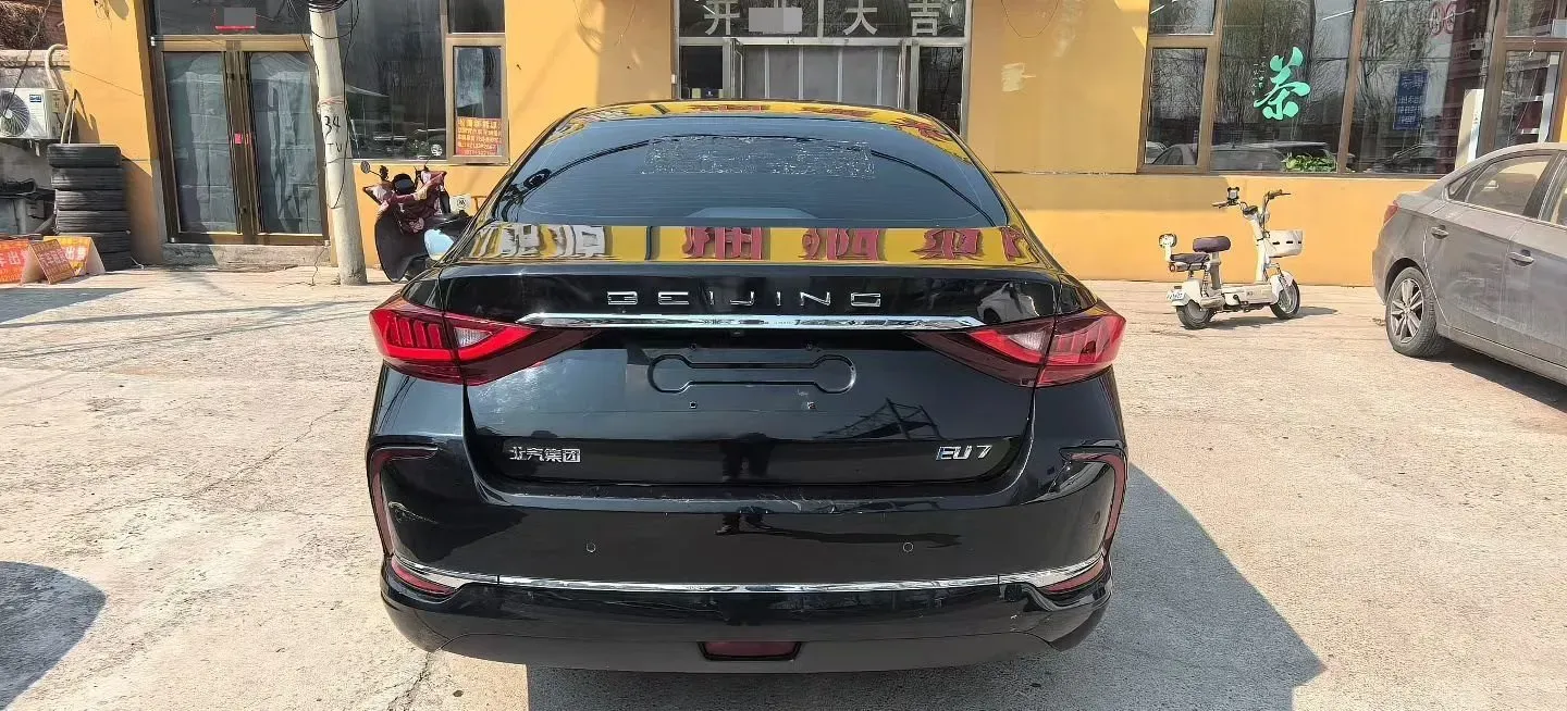 2022 BeiJing Auto EU7 BEV 60.7KWH,autocango,china used car exporter,china ev exporter,chinese used car exporter,chinese used ev exporter