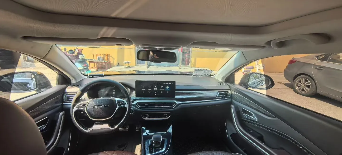 2022 BeiJing Auto EU7 BEV 60.7KWH,autocango,china used car exporter,china ev exporter,chinese used car exporter,chinese used ev exporter