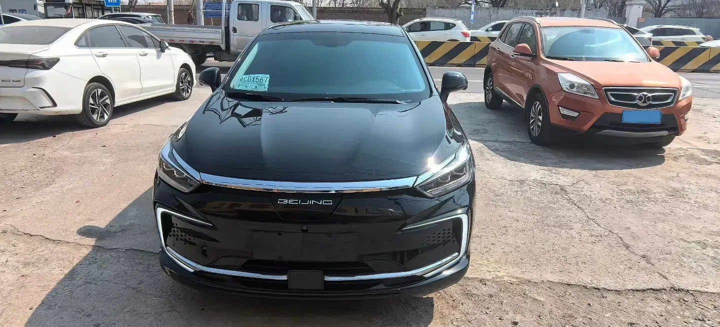 2022 BeiJing Auto EU7 BEV 60.7KWH,autocango,china used car exporter,china ev exporter,chinese used car exporter,chinese used ev exporter