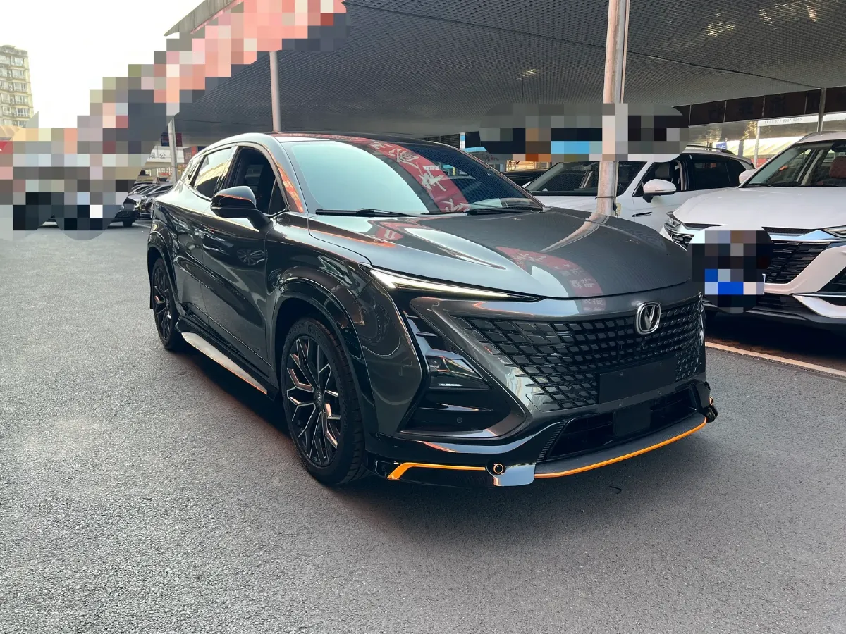 2022 ChangAn UNI-T 1.5T 188HP L4 7DCT,autocango,china used car exporter,china ev exporter,chinese used car exporter,chinese used ev exporter