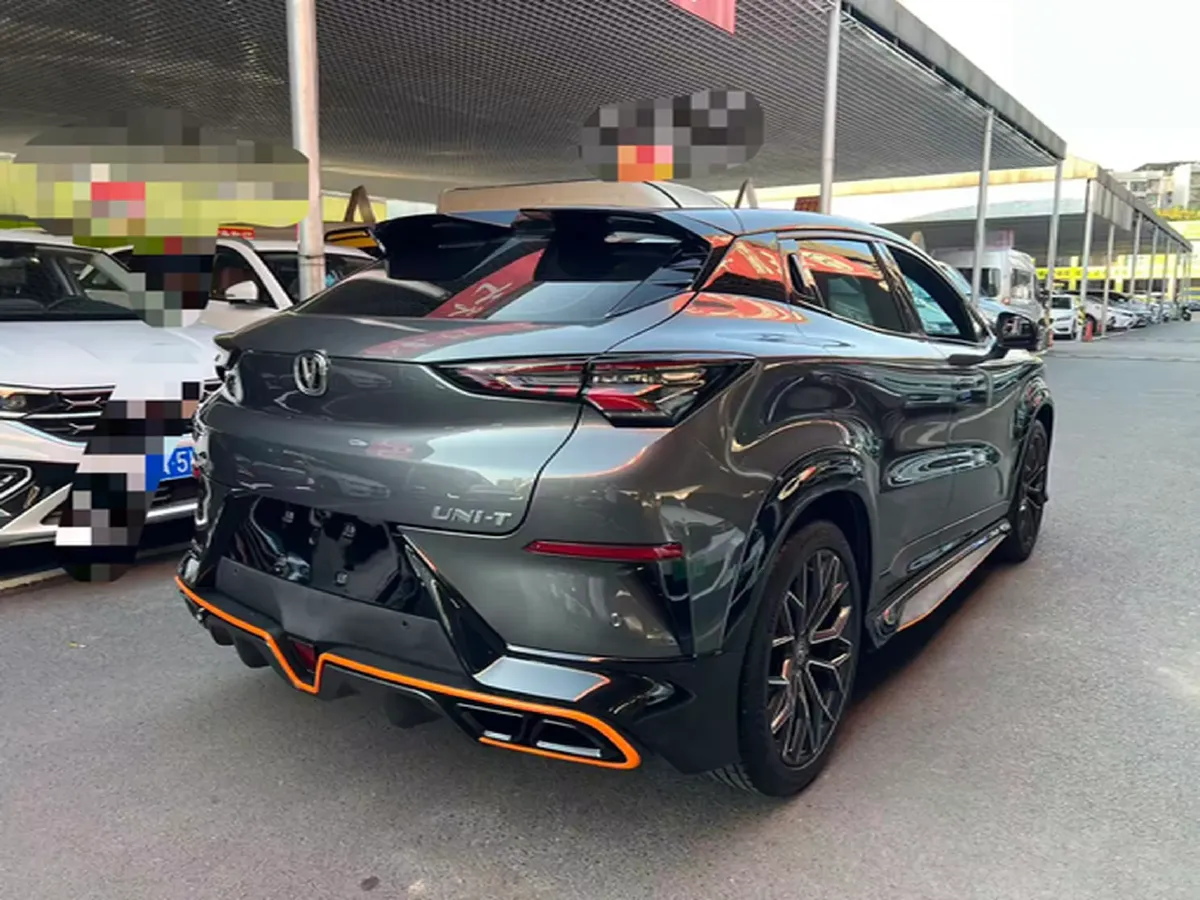 2022 ChangAn UNI-T 1.5T 188HP L4 7DCT,autocango,china used car exporter,china ev exporter,chinese used car exporter,chinese used ev exporter