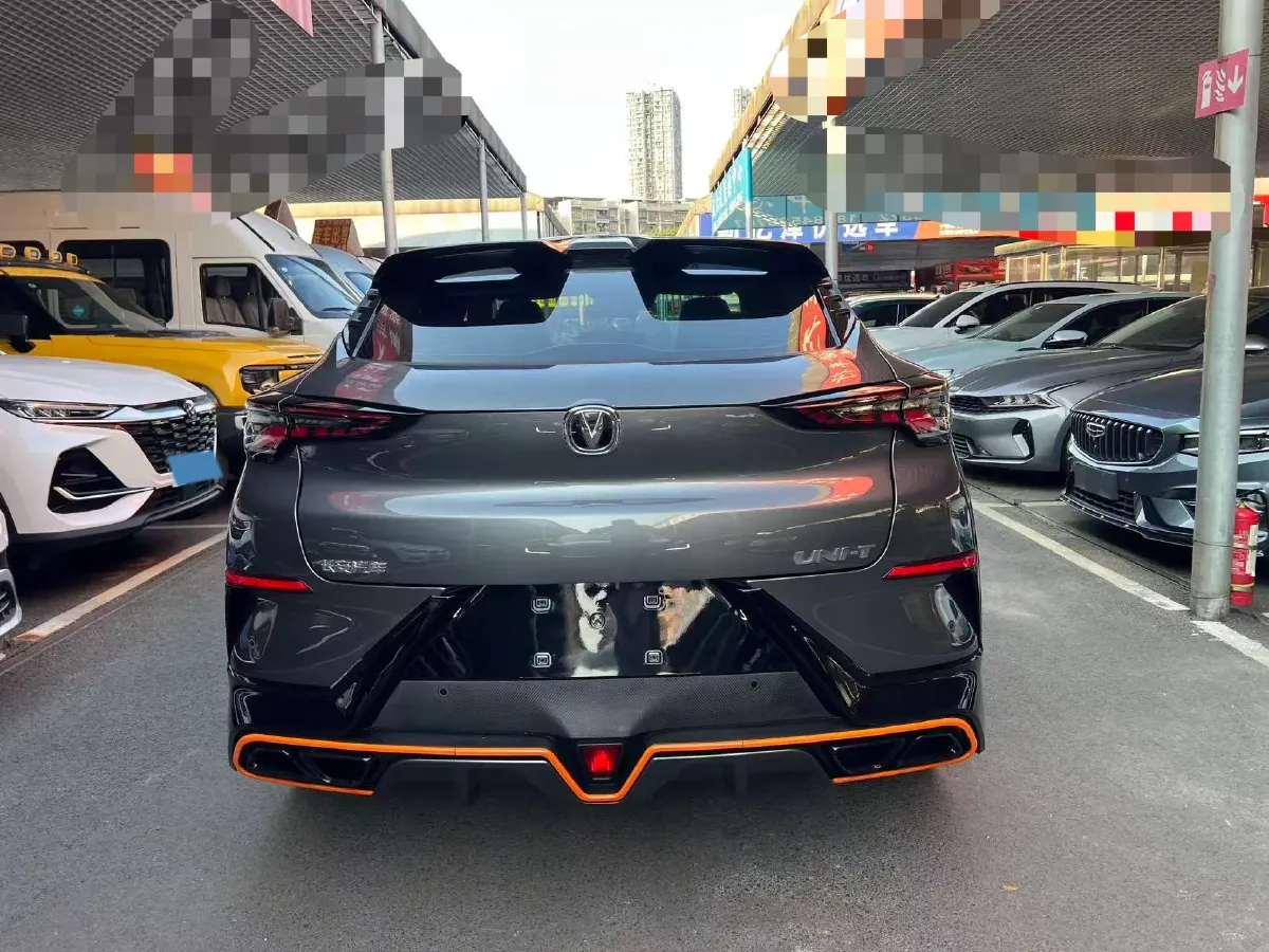 2022 ChangAn UNI-T 1.5T 188HP L4 7DCT,autocango,china used car exporter,china ev exporter,chinese used car exporter,chinese used ev exporter