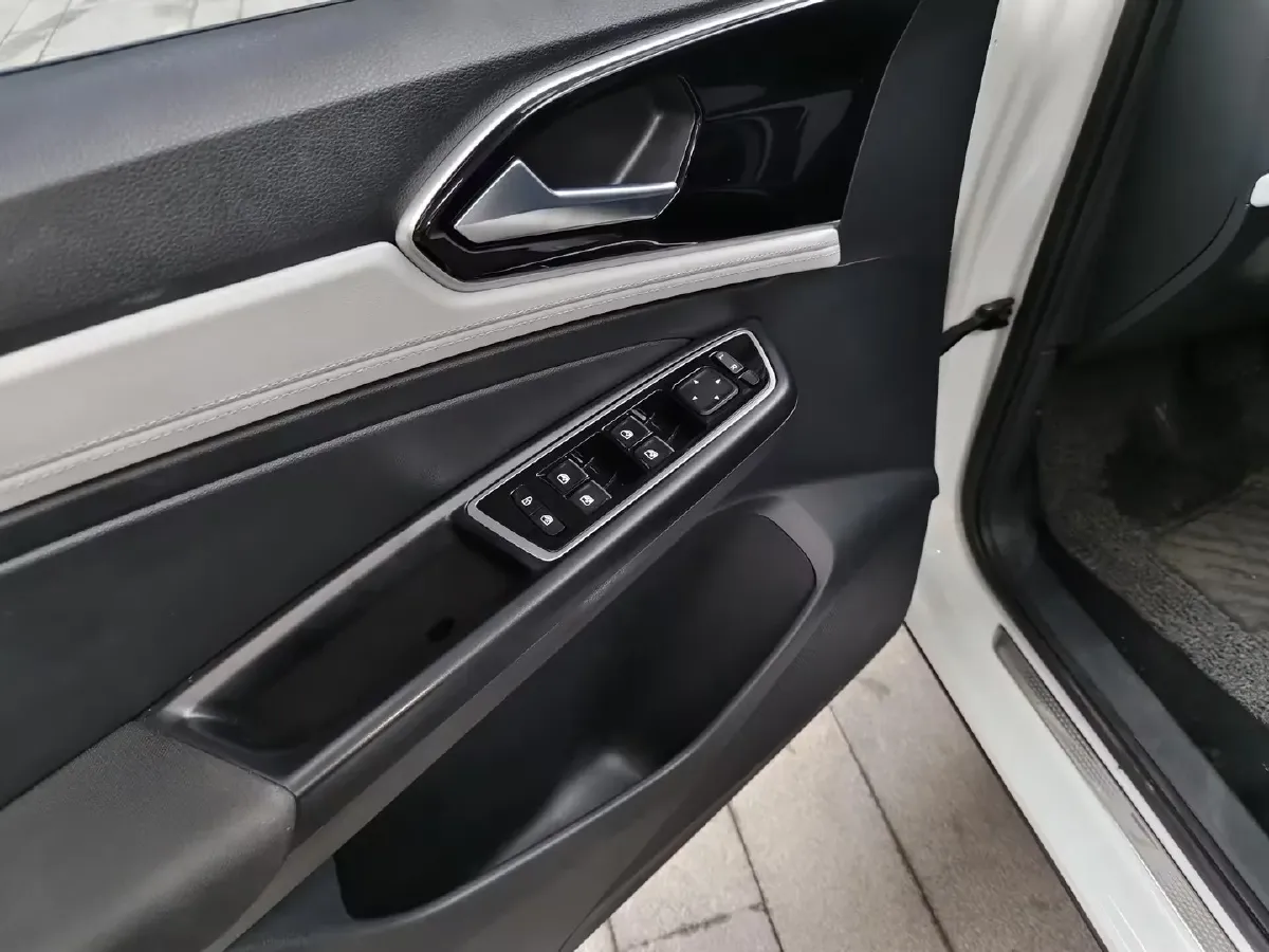 2023 Jetta VS7 1.4T 150HP L4 6AT,autocango,china used car exporter,china ev exporter,chinese used car exporter,chinese used ev exporter