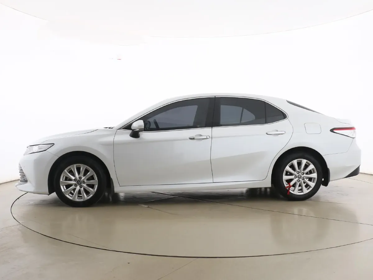 2019 Toyota Camry 2.0L 178HP L4 CVT,autocango,china used car exporter,china ev exporter,chinese used car exporter,chinese used ev exporter