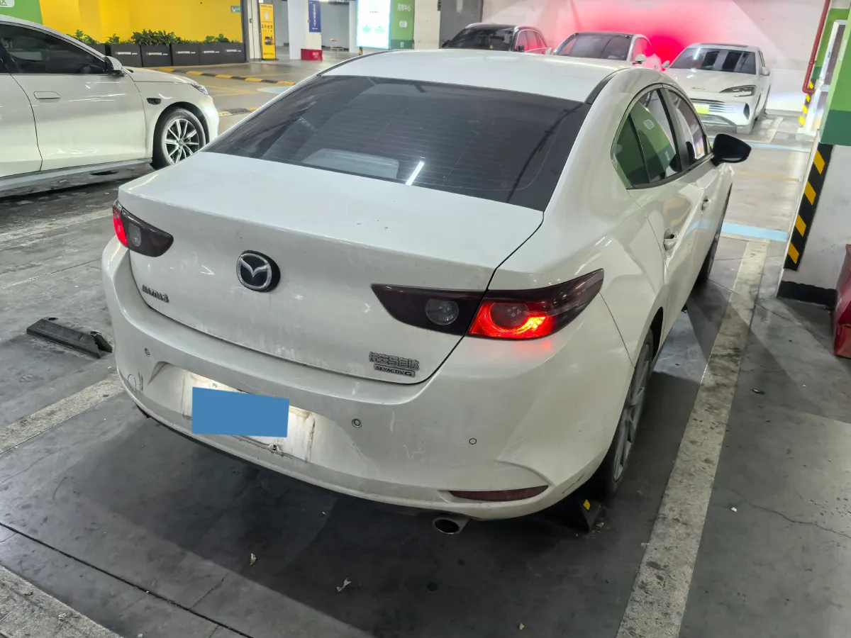 2023 Mazda 3 Axela 2.0L 158HP L4 6AT,autocango,china used car exporter,china ev exporter,chinese used car exporter,chinese used ev exporter