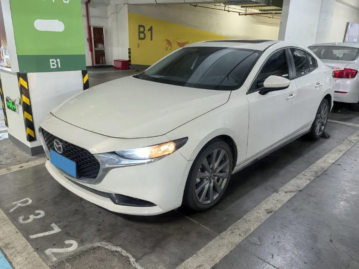 2023 Mazda 3 Axela 2.0L 158HP L4 6AT,autocango,china used car exporter,china ev exporter,chinese used car exporter,chinese used ev exporter