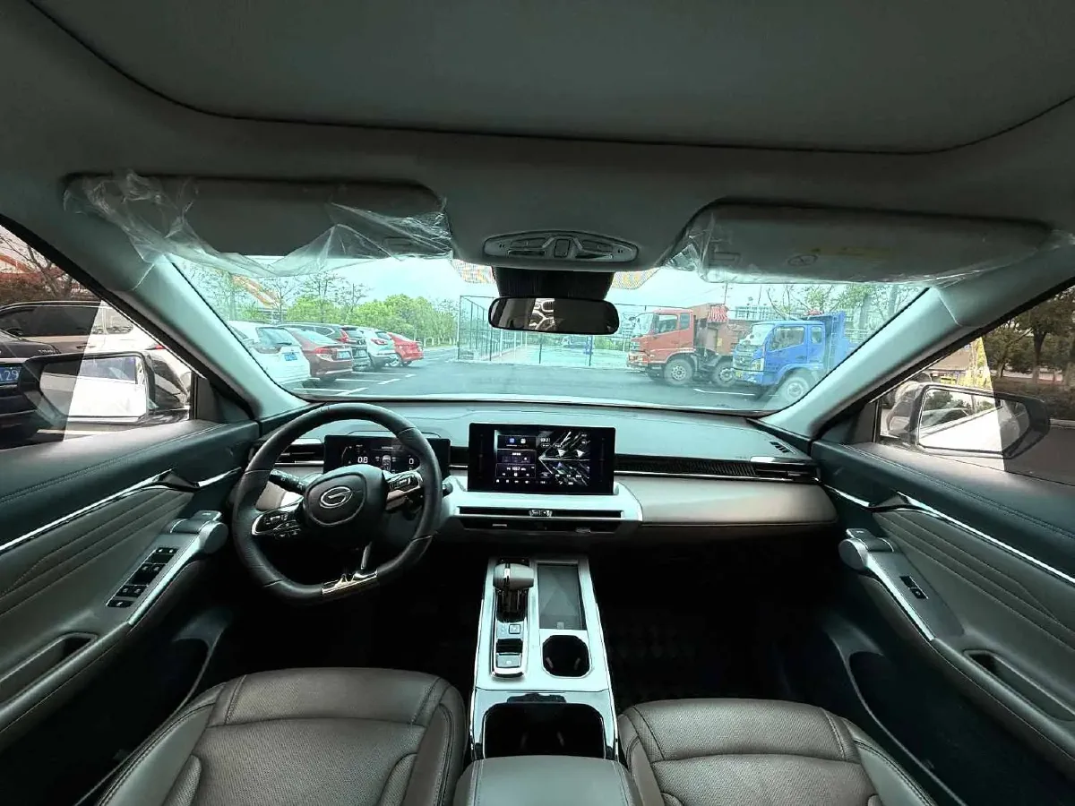 2024 GAC Trumpchi GS4 1.5T 177HP L4 7DCT,autocango,china used car exporter,china ev exporter,chinese used car exporter,chinese used ev exporter