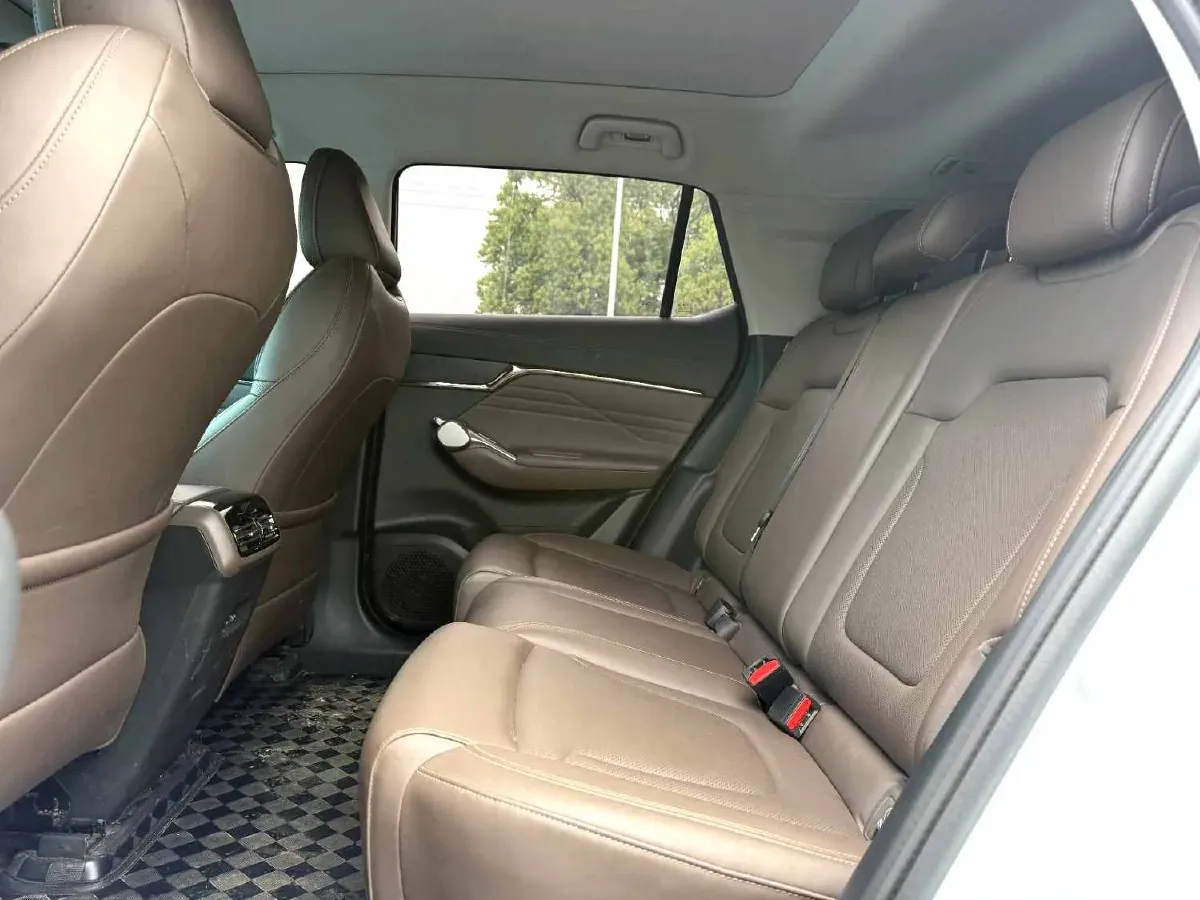 2024 GAC Trumpchi GS4 1.5T 177HP L4 7DCT,autocango,china used car exporter,china ev exporter,chinese used car exporter,chinese used ev exporter