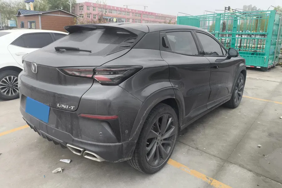 2020 ChangAn UNI-T 1.5T 180HP L4 7DCT,autocango,china used car exporter,china ev exporter,chinese used car exporter,chinese used ev exporter