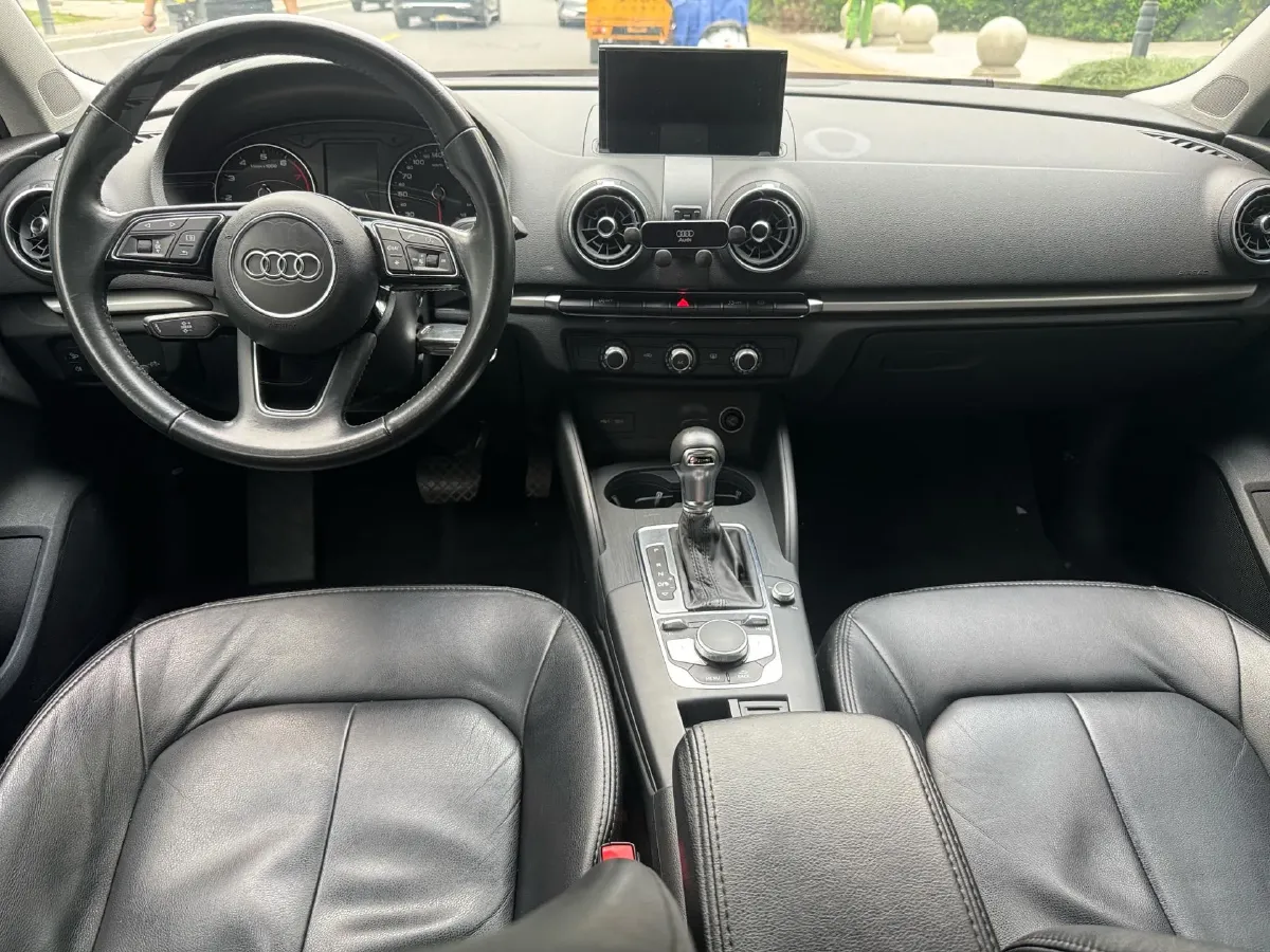 2020 Audi A3 1.4T 150HP L4 7DCT,autocango,china used car exporter,china ev exporter,chinese used car exporter,chinese used ev exporter